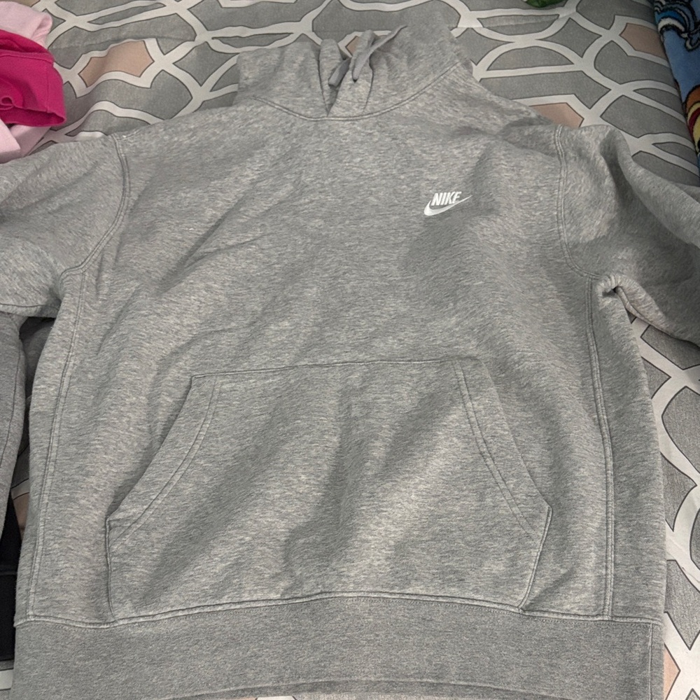 Nike Heather Gray Pullover Hoodie